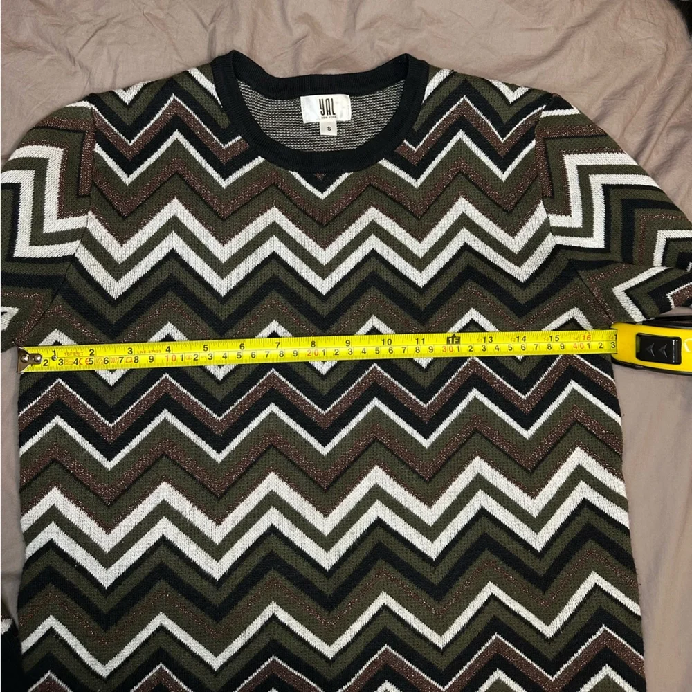 YAL New York Chevron Wave Sweater Size S Olive NWOT